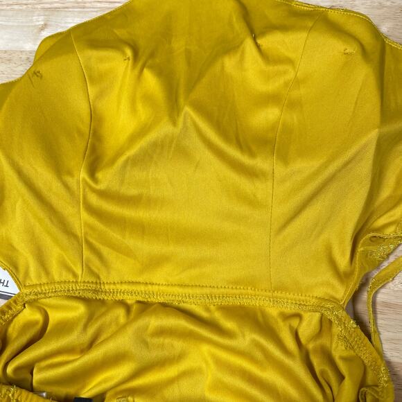 Speechless NWT Halter Open Back Tiered Floral Burnout Maxi Dress Size 7 Juniors - Picture 11 of 11